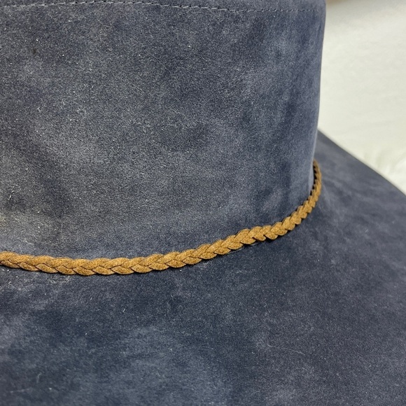 Disney Christmas 2025 Lil Rin Rin Plush Badge Red New